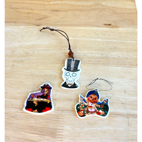 Yankee Candle Boney Bunch Halloween Fragrance Porcelain Ornament Set of 3 - Picture 1 of 14